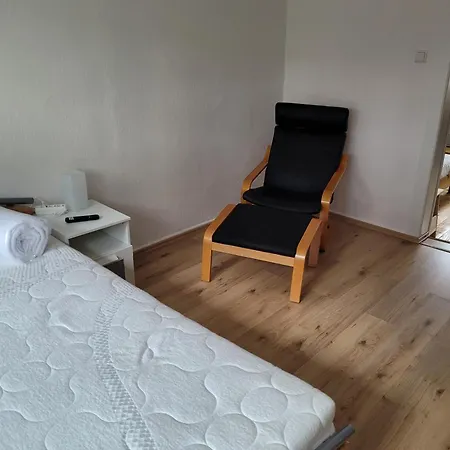 Fereinwohnung Mit 5 Schlafzimmern Apartment Schlitz
