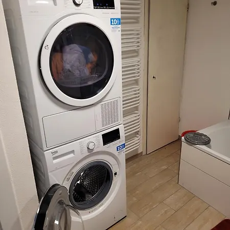 Fereinwohnung Mit 5 Schlafzimmern Apartment Schlitz
