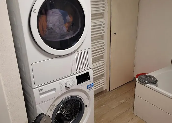 Fereinwohnung Mit 5 Schlafzimmern Appartement Schlitz